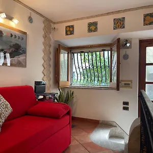 https://majolica-taormina-apartment.taorminaitalyhotels.com